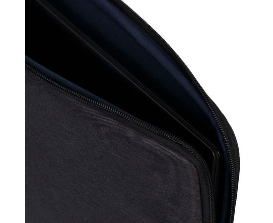  Чехол для ноутбука 13.3" Riva 7703 черный полиэстер 