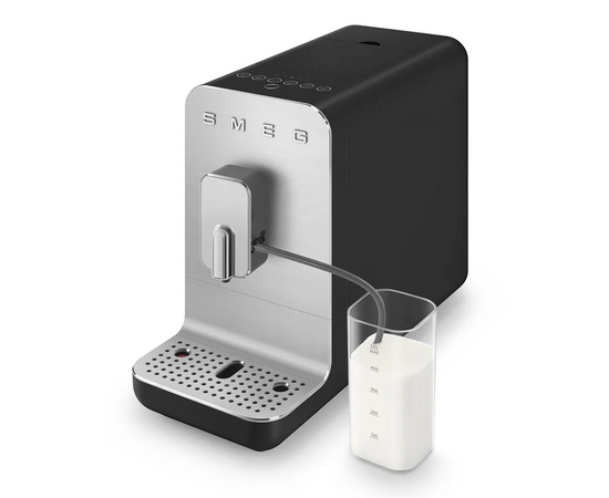  Кофемашина автоматическая SMEG BCC13BLMEU черно матовый 