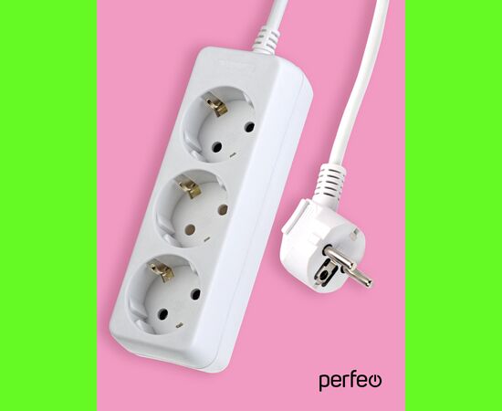  Сетевой удлинитель с заземлением Perfeo "POWERMATE", 1,5м, 3 розетки, белый (PF-PE-3/1,5-W) 